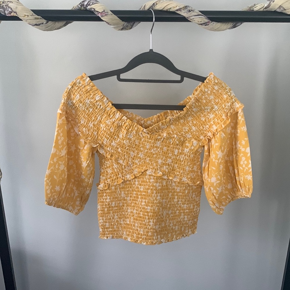 BB Dakota (Steve Madden) Women’s Yellow Floral Cross Your Mind Crop Top (XS)